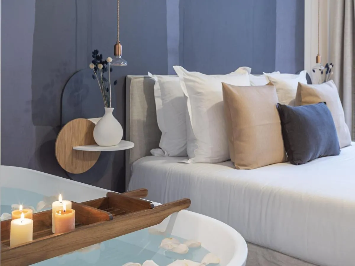The Blue Suite On Champs Elysees Avenue باريس